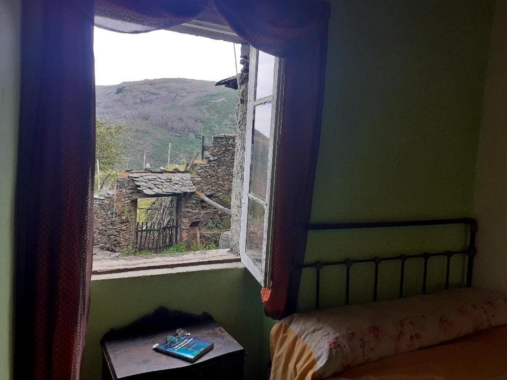 Albergue Escanlar Луго Екстер'єр фото